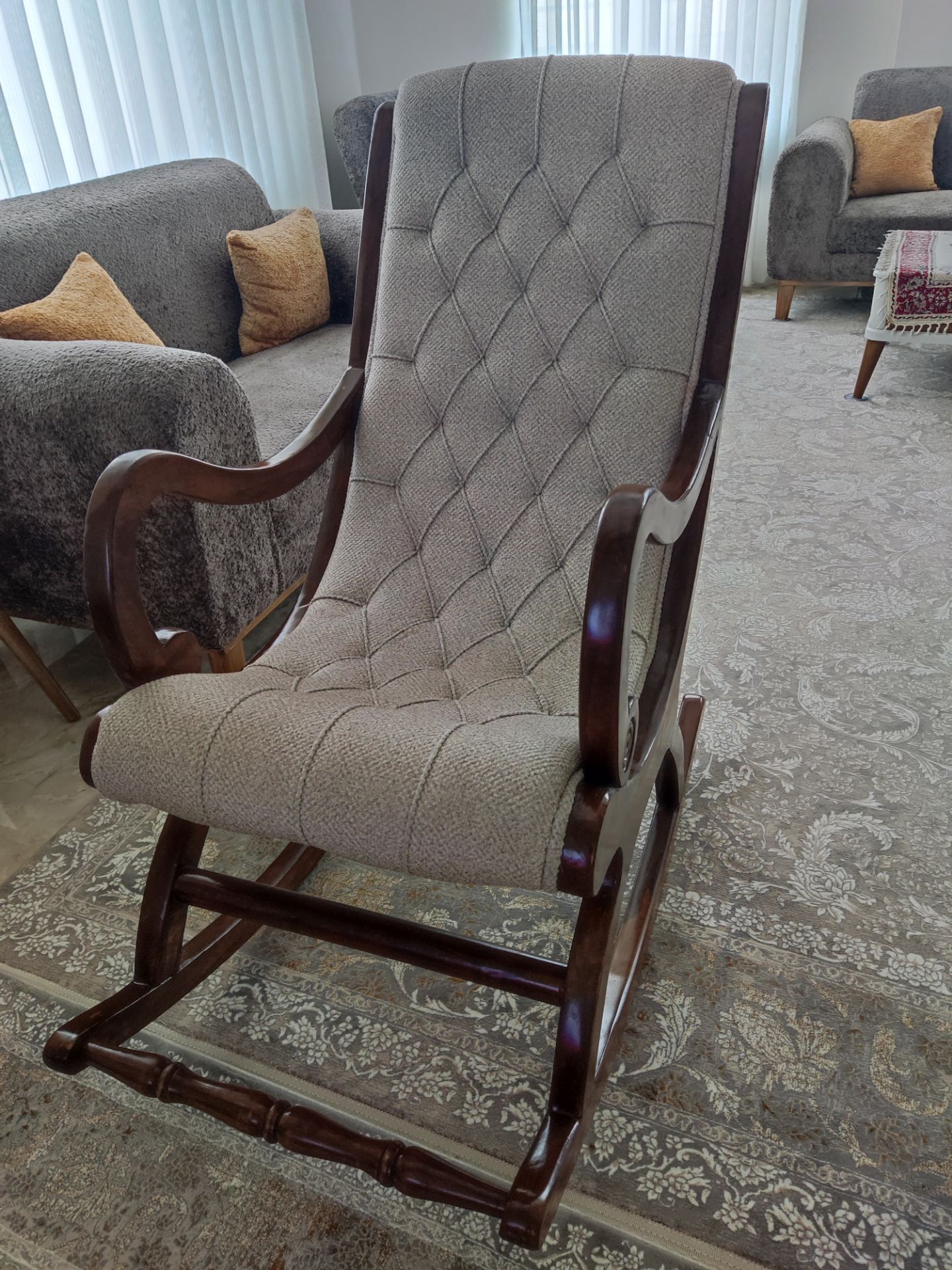 صندلی راک مدل خراطی